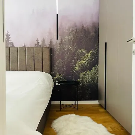 19 - To Door