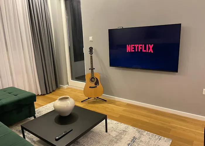 Apartment 19 - To Door *